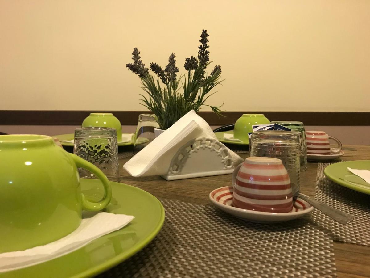 Svevaus Bed & Breakfast บารี ภายนอก รูปภาพ
